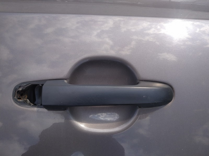 Hyundai i30 2011 Poignée de porte extérieure avant droite