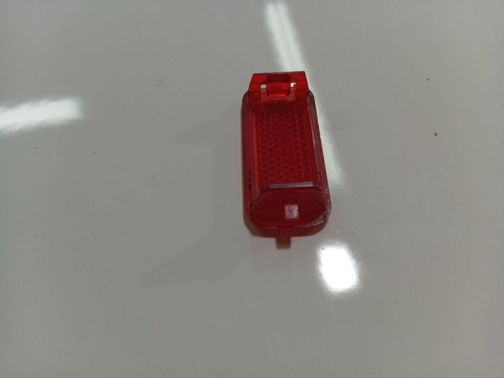 Audi A3 2006 Iekšējo durvju apgaismo lampa - AIZMUGURE PA LABI - Thumbnail 3