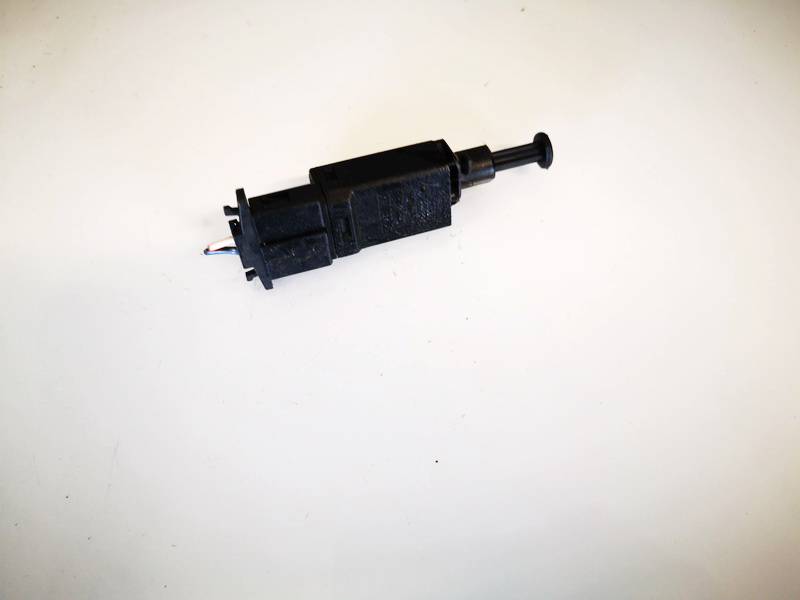 1H0927189D Volkswagen Golf 2000 Brake Light Switch (sensor) - Switch (Pedal Contact) - Thumbnail 2