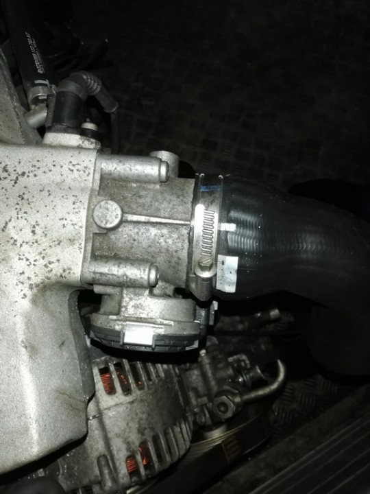 06B133062M Audi A4 2006 Droseles vārsts