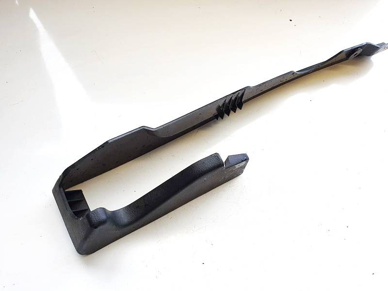 FU04KD403 Mazda 2 2011 Wykończenie wnętrza (plastikowe elementy)