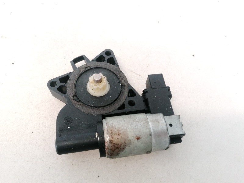 GJ6A5858X Mazda 6 2003 Duru lango pakelejo varikliukas G.K.