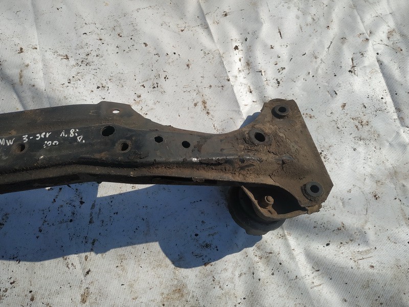 BMW 3-Series 2000 Subframe - FRONT - Thumbnail 3