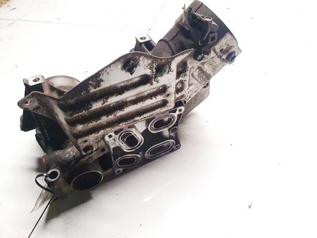 Honda CR-V 2011 Oil Filter Housing (oil filter cooler) - Thumbnail 3