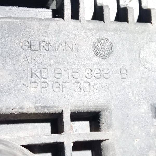 1K0915333B Volkswagen Caddy 2005 Akun kotelo - Thumbnail 3