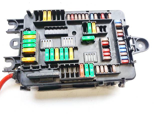 936037201 BMW X5 2013 Fuse box - Thumbnail 2