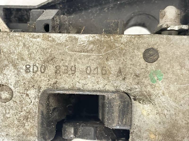 8D0839016A Audi A4 1999 Zamek drzwi - TYLNE PRAWE - Thumbnail 3