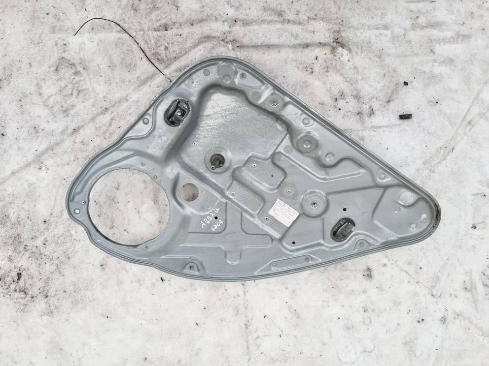 4M51A045H22B Ford Focus 2007 Duru lango pakelejas G.D.