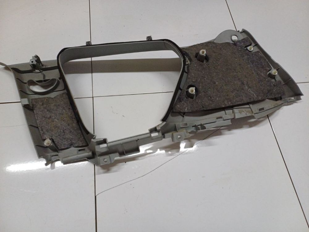 Peugeot 4007 2008 Verkleidung Säule - HINTER RECHTS - Thumbnail 2