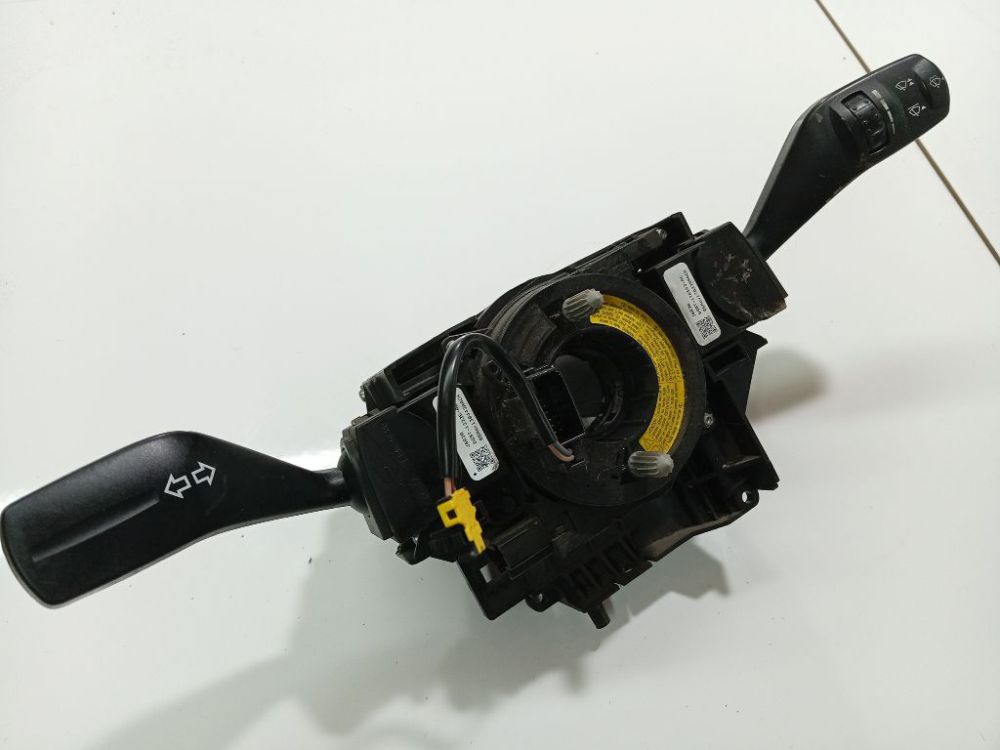 J6R3A Ford S-Max 2007 Turn Indicator and wiper stalk switch