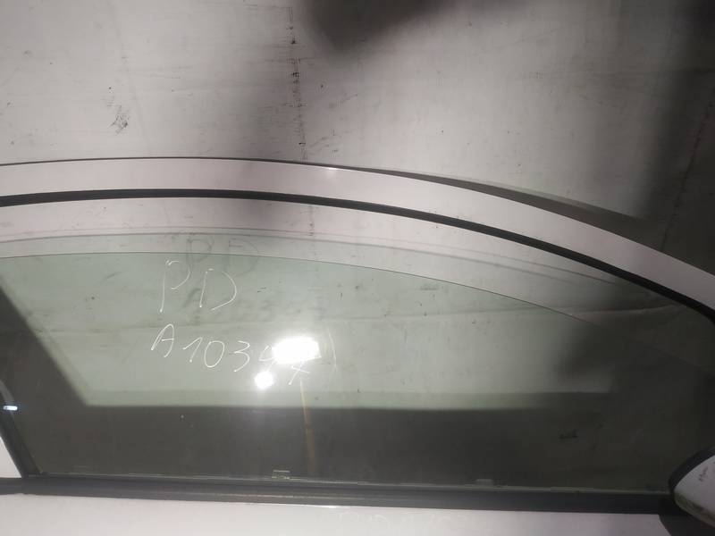 AS2 Opel Corsa 2009 Durvju stikls - PRIEKŠA PA LABI