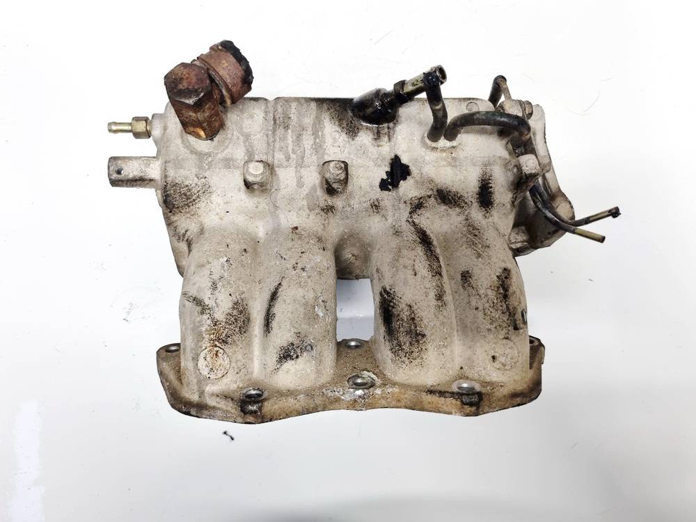 Hyundai Lantra 1994 Isiurbimo kolektorius