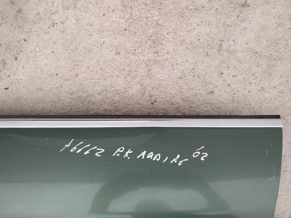 Audi A6 2002 Listón embellecedor de la ventana de la puerta delantera - DELANTERO IZQUIERDO - Thumbnail 2