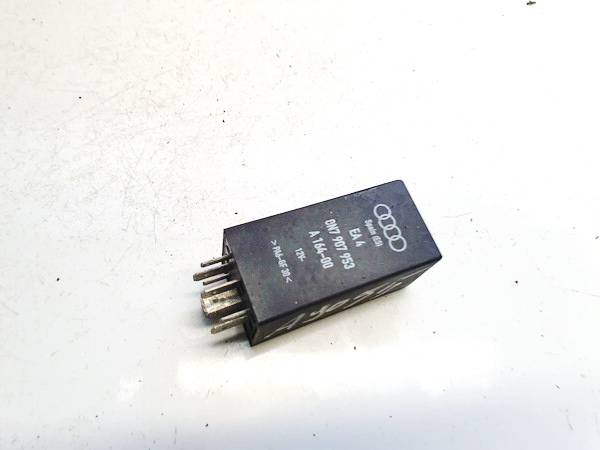 8N7907953 Audi TT 2000 RELÉ PARA AUTOMÓVIL