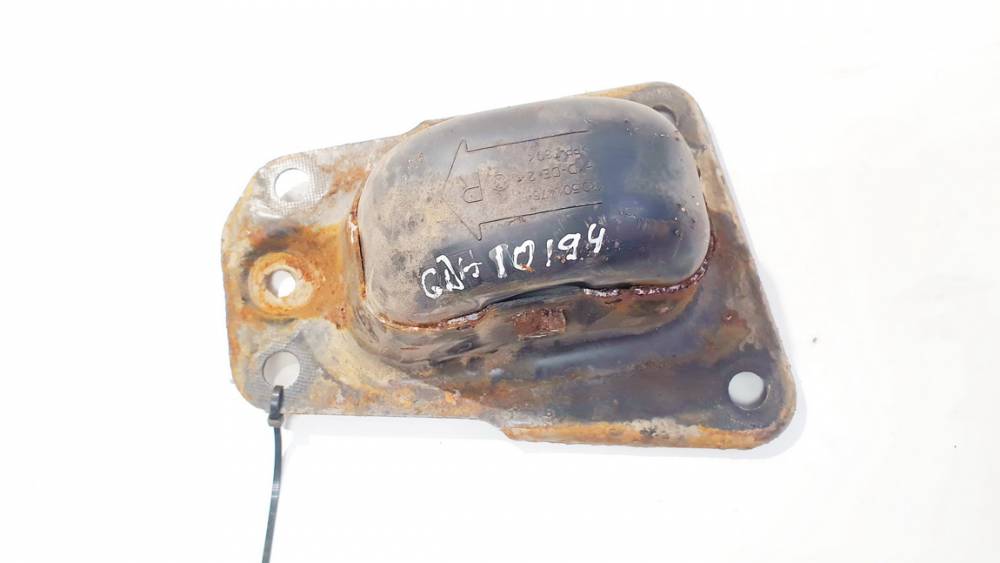 1K0505130J Audi A3 2005 Beam bracket (subframe ) - REAR RIGHT