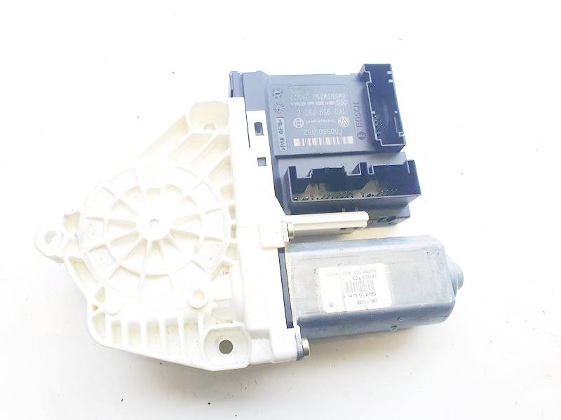 1K0959792C Volkswagen Golf 2004 Window Motor - FRONT RIGHT - Thumbnail 3