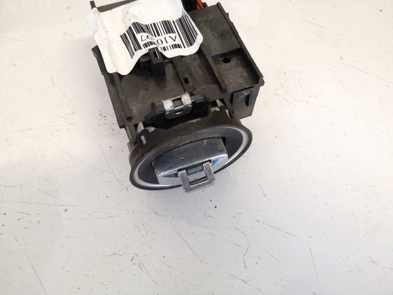 3C0905843N Volkswagen Passat 2006 Ignition Barrels (Ignition Switch) - Thumbnail 3