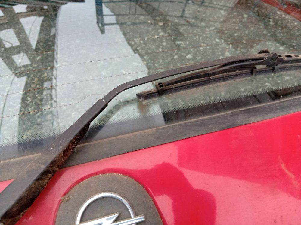 Opel Corsa 1999 Wiper Arm, Windscreen Wiper Arm - REAR - Thumbnail 3