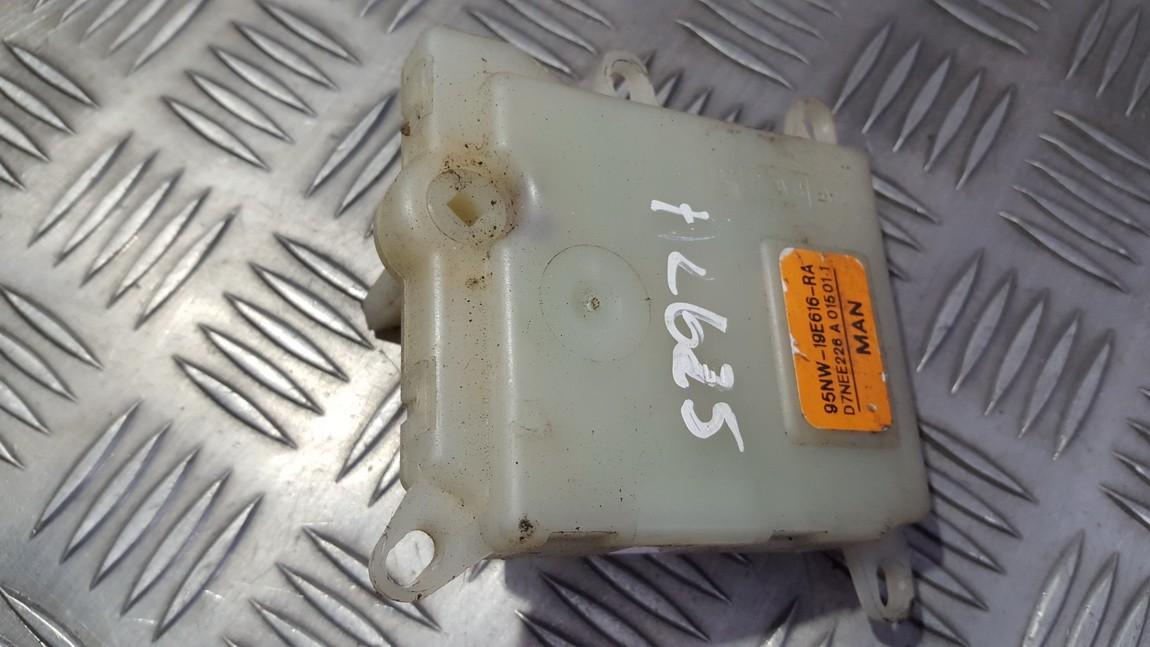 95NW19E616RA Ford Galaxy 2004 Heater Vent Flap Control Actuator Motor