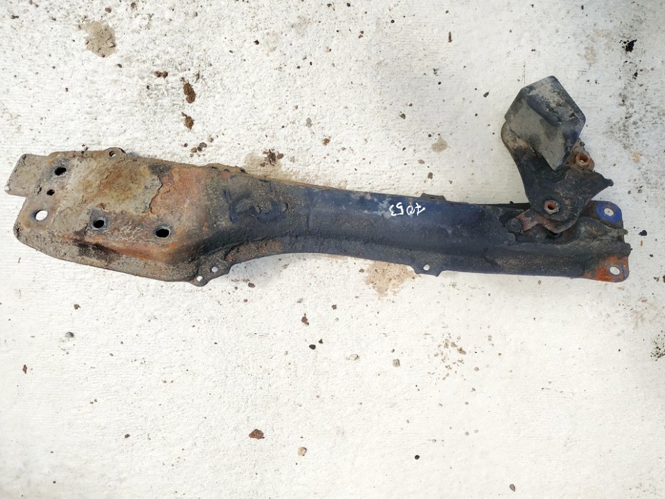 Toyota Corolla Verso 2002 Bastidor delantero