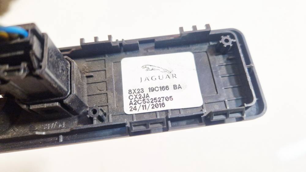 8X2319C166BA Jaguar XF 2008 Tupakansytytin (Sytytin) - Thumbnail 3