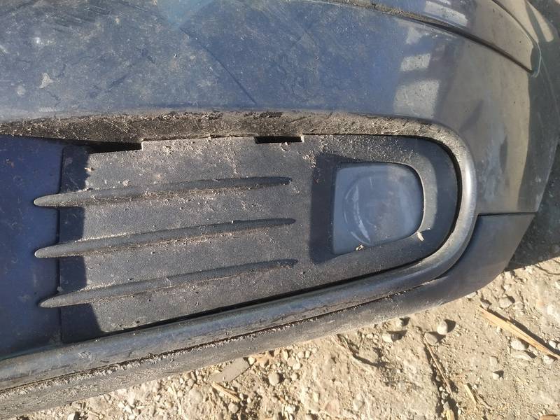 Volvo V50 2005 Osłona zderzaka - PRZEDNIE LEWE