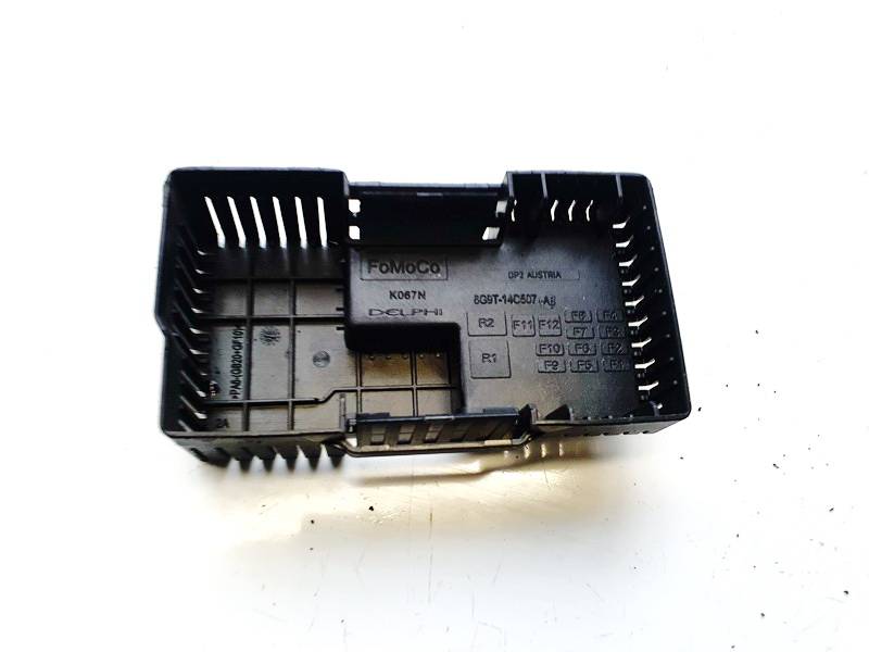 6G9T14C507AB Volvo S80 2007 Fuse Box Cover
