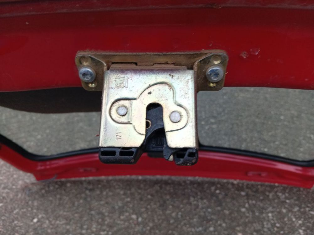 Opel Corsa 1999 Aizmugurējā vāka slēdzene - AIZMUGURE - Thumbnail 2