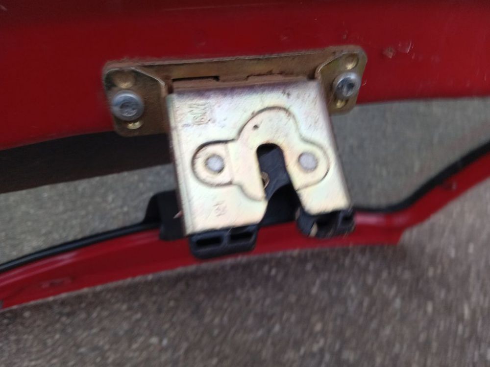 Opel Corsa 1999 Aizmugurējā vāka slēdzene - AIZMUGURE - Thumbnail 3