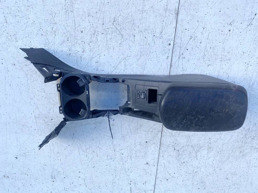 5562542020 Toyota RAV-4 2007 Seat Armrest