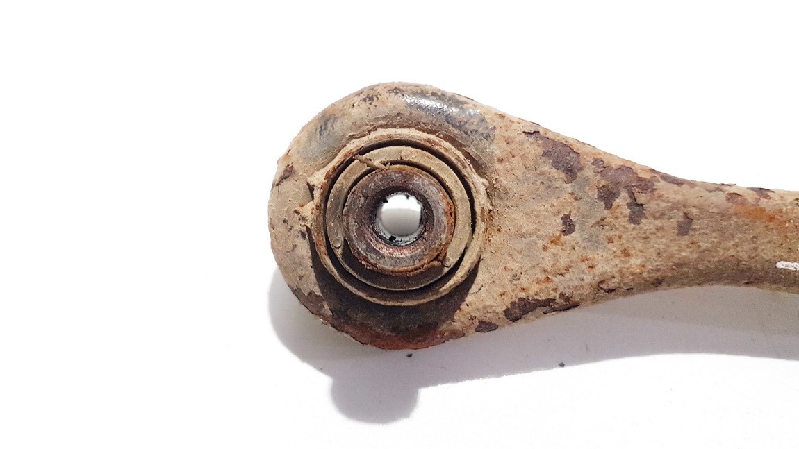 Volkswagen Passat 2006 Control Arm - REAR LEFT - Thumbnail 2