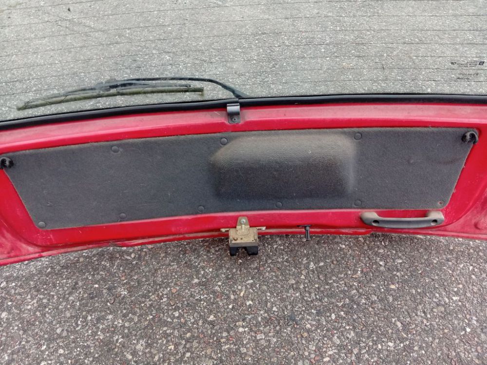 Opel Corsa 1999 Auto luggage compartment Cover