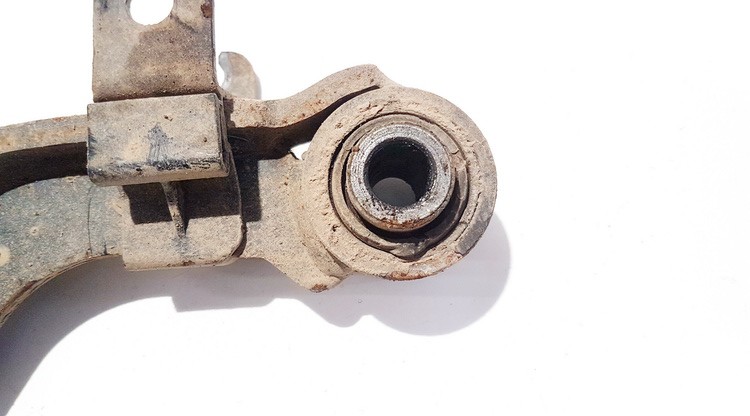 Volkswagen Passat 2006 Control Arm - REAR LEFT - Thumbnail 3