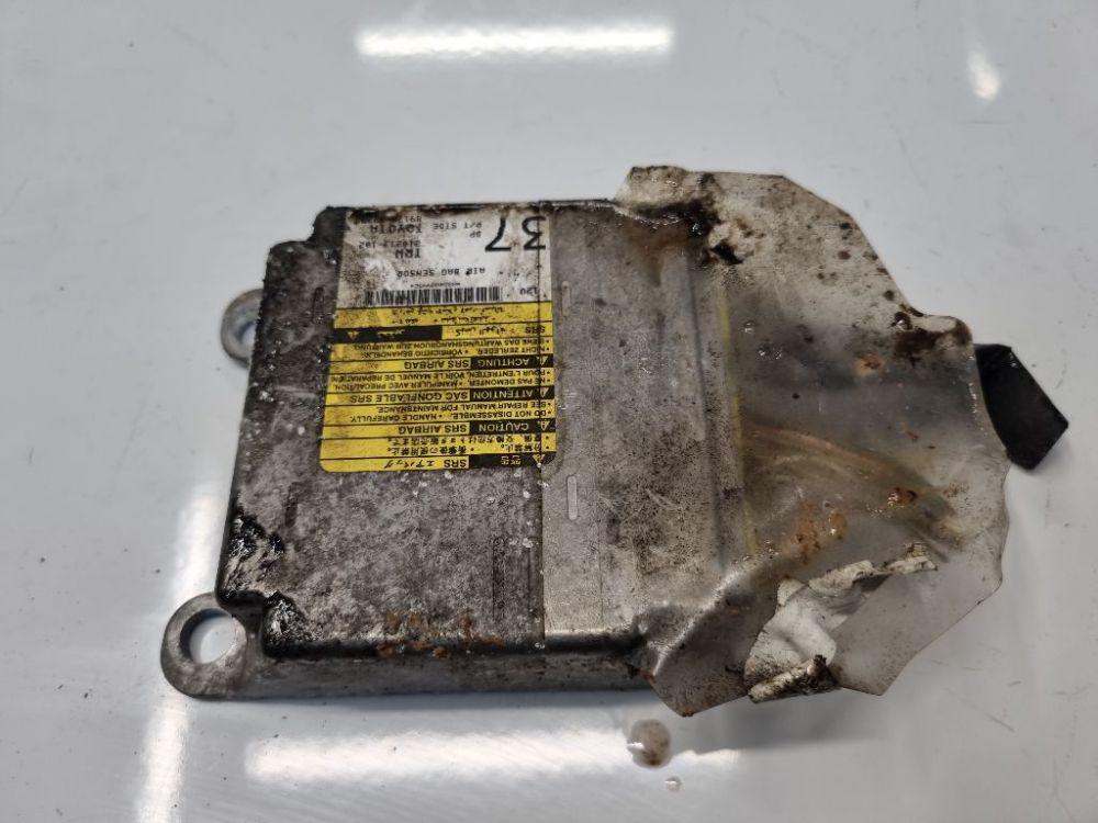 218213102 Toyota Corolla 2003 srs-turvatyynyn tietokone – turvatyynyn ohjausyksikkö