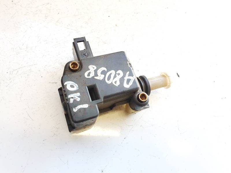 3B0959781D Porsche Cayenne 2004 Fuel Flap Motor - Thumbnail 2