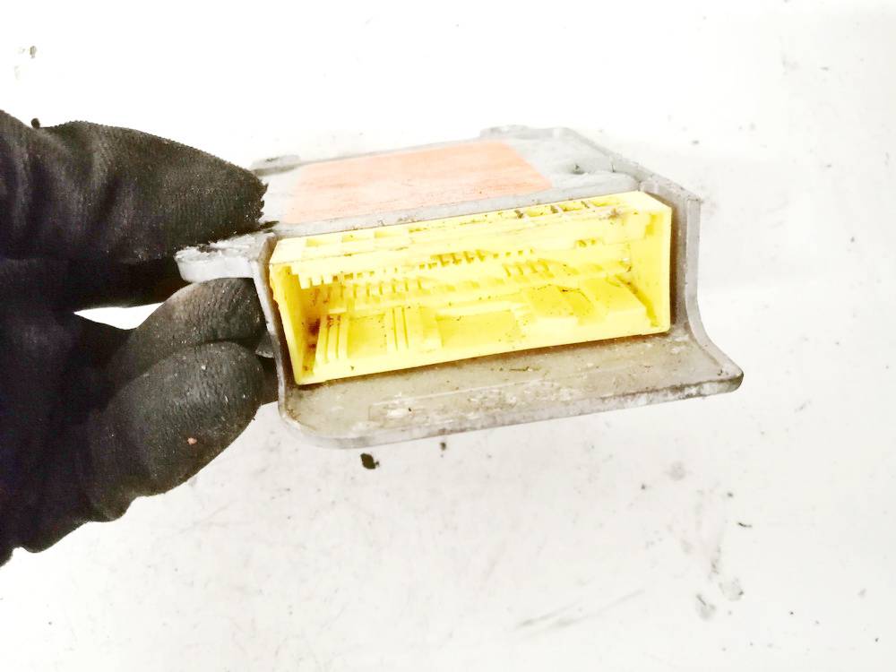 6Q0909605 Volkswagen Golf 1999 Airbag crash sensors module - Thumbnail 3