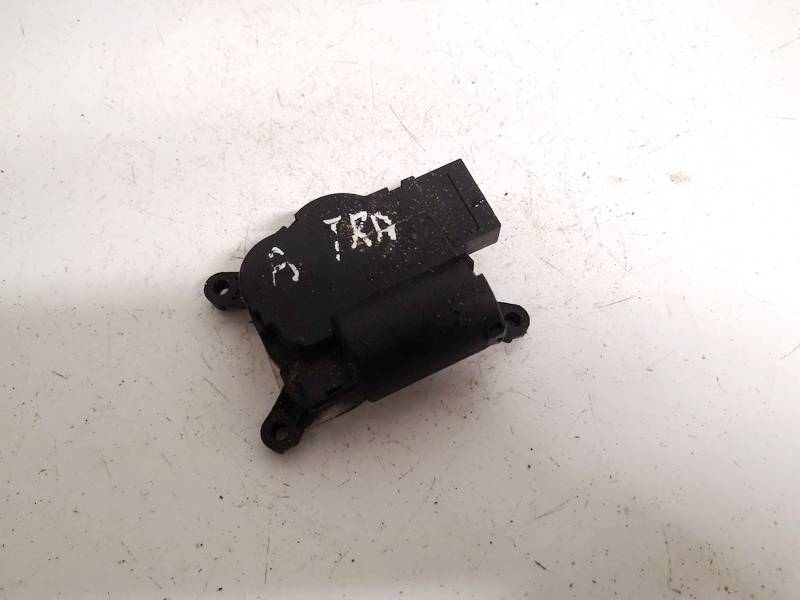 52406337 Opel Astra 2007 Peciuko sklendes varikliukas