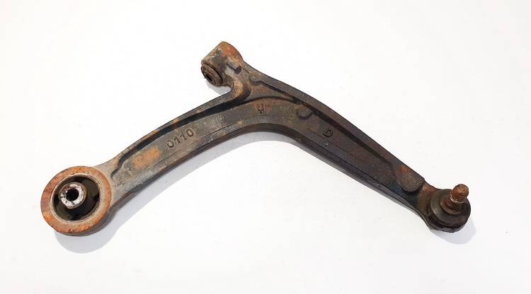 0110 Ford KA 2011 Wahacz - PRZEDNIE PRAWE