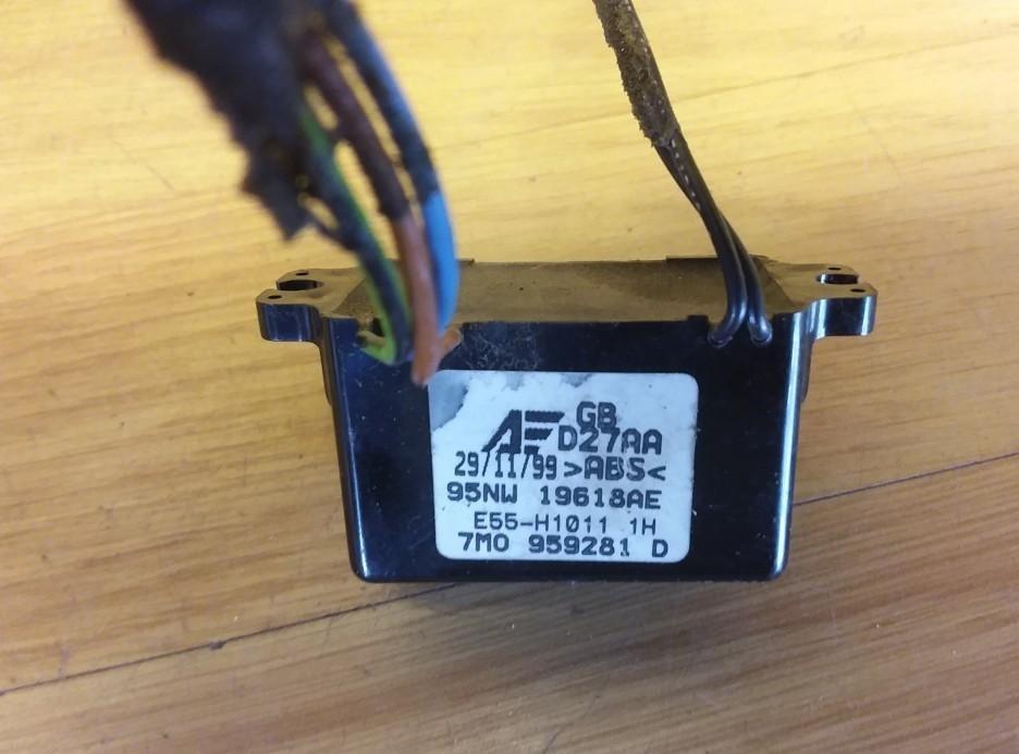 7M0959281D used Intake Air Temperature Sensor (Cabin Air Temperatur