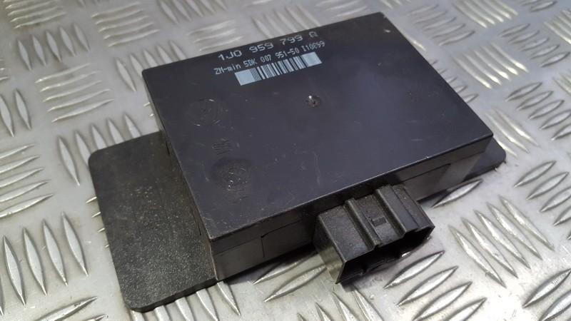 1J0959799Q Volkswagen Golf 2002 General Module Comfort Relay (Unit)