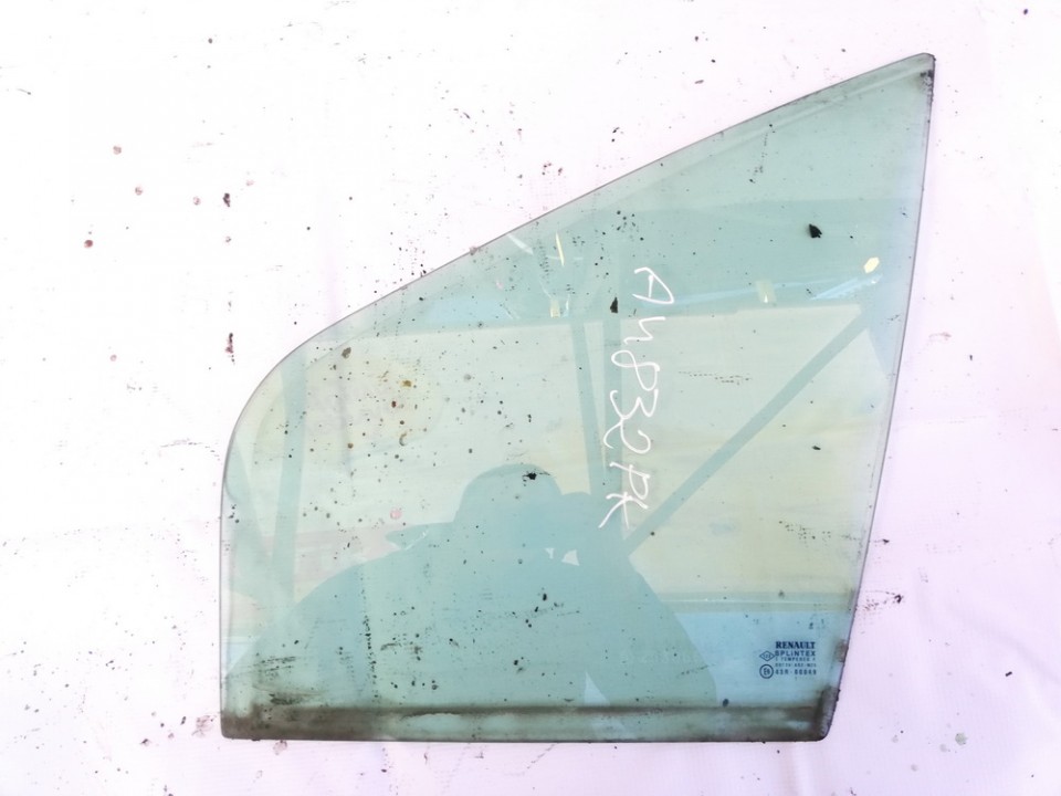 Renault Scenic 2001 Поворотное стекло - передний левый