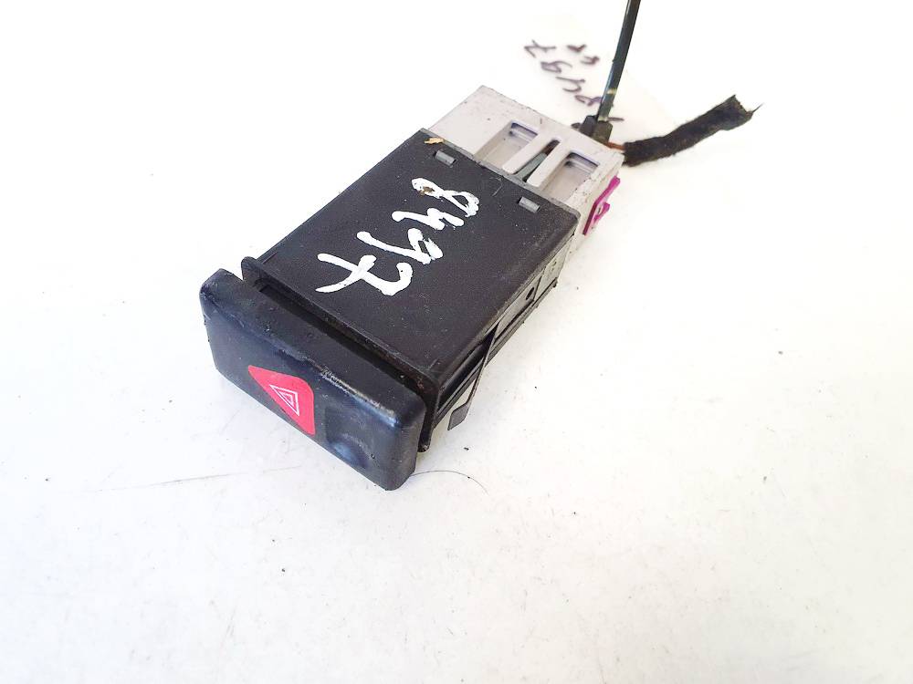 7M5953235A Ford Galaxy 2002 Hazard switch