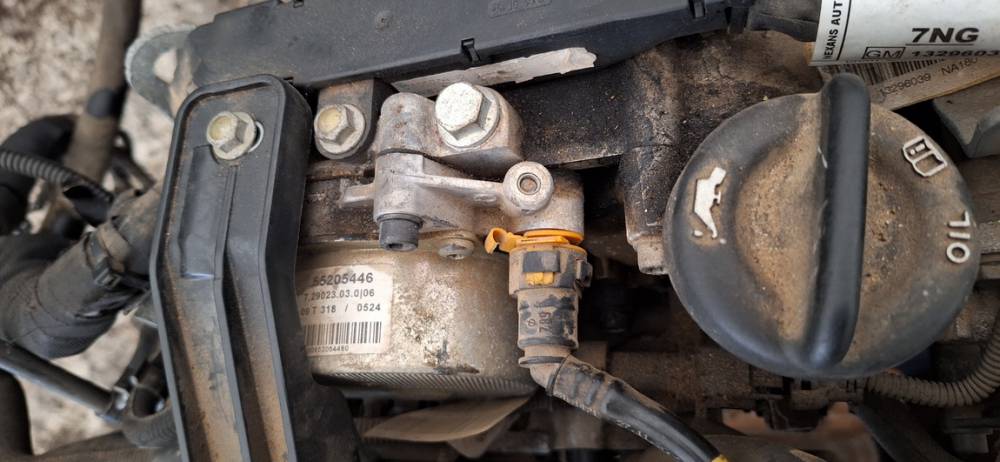 55205446 Opel Insignia 2010 Jarrujen tyhjiöpumppu