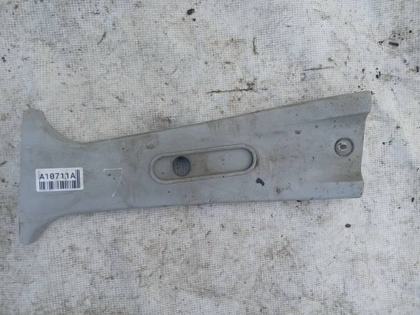 1U4867285 Skoda Octavia 1999 Pillar Trim - MIDDLE LEFT