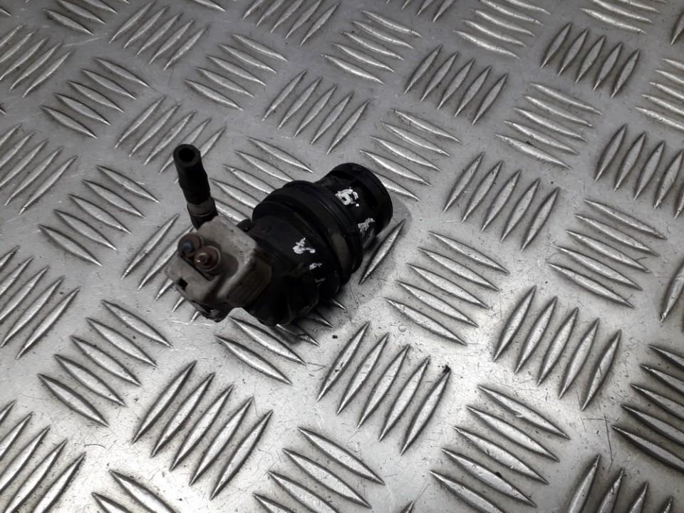 8533060160 Toyota Previa 2006 Windshield Windscreen Washer Pump