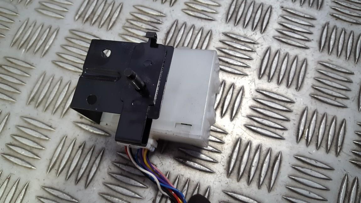 28260AU300 Nissan Primera 2005 Other computers - Thumbnail 2