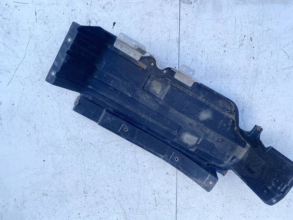 51.718408767 BMW X5 2001 Bodenschutz - Thumbnail 2