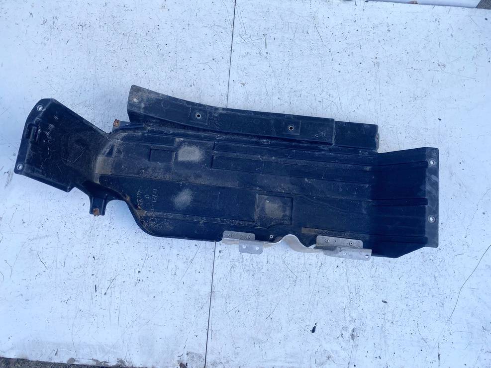 51.718408767 BMW X5 2001 Bodenschutz