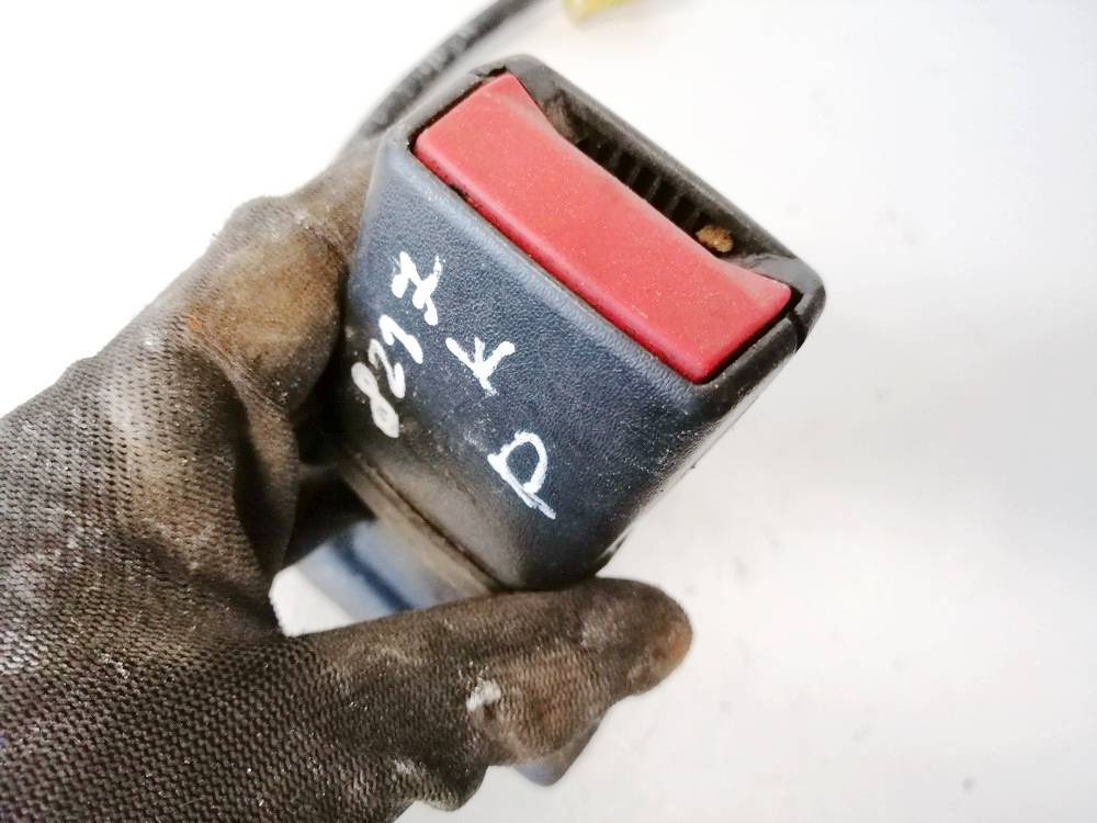 33009689 Mazda 3 2005 Seat belt holder (Seat belt Buckle) - FRONT LEFT - Thumbnail 4