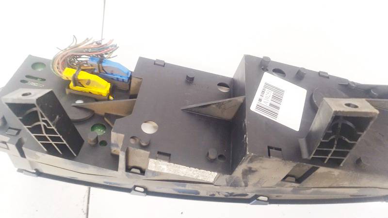 Nissan Primera 2002 Prędkościomierz – panel instrumentów - Thumbnail 3